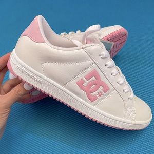 DC Women’s Shoes in White/Pink. Size 7.5